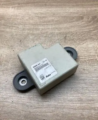 BMW 3 E90 E91 Aerial antenna amplifier 6935024 21367510