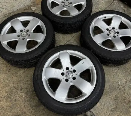 Mercedes-Benz E W211 R17 alloy rim A2114014702