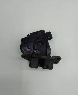 Toyota Verso Tailgate/trunk/boot lock/catch/latch 22911