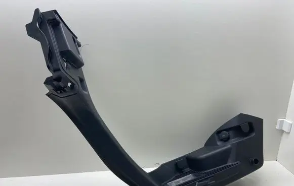 Volkswagen Golf VII Other trunk/boot trim element 5G6867762H