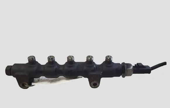 Volvo V50 Fuel main line pipe 9654592680 55PP0603