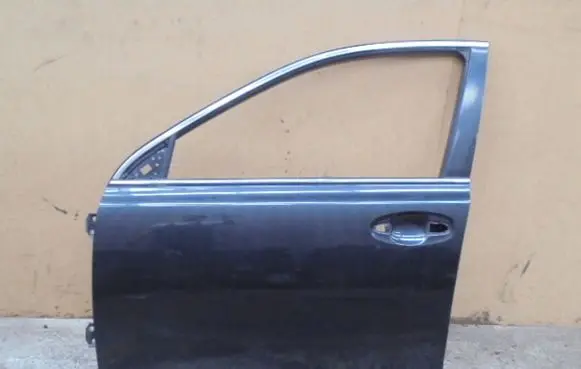 Subaru Outback Front door 50783434
