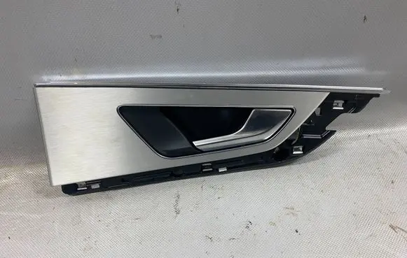 Audi Q7 4M Rear door interior handle 4M0839020E