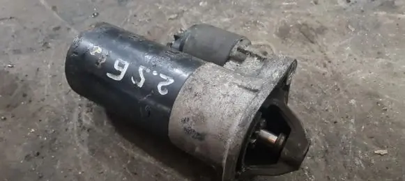 Volvo XC70 Starter motor