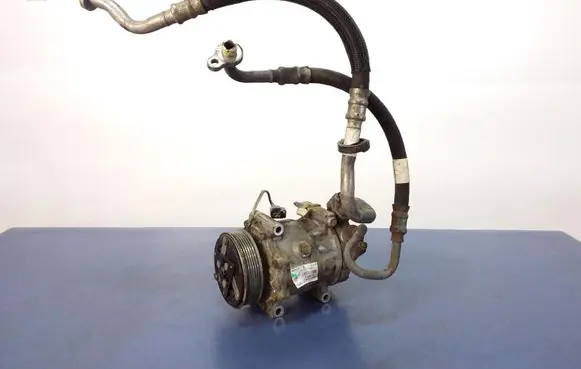 Volvo S60 Air conditioning (A/C) compressor (pump) 31348213