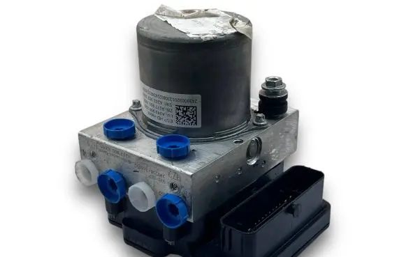 Mercedes-Benz EQB Central body control module S2204 A2439003201