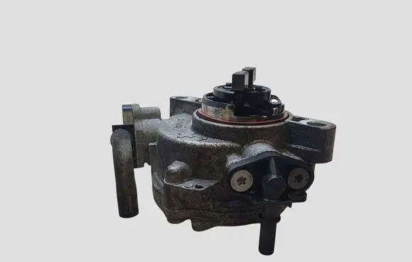 Volvo V60 Vacuum pump 9804021880