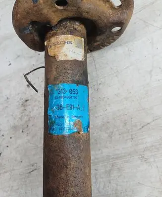 Volkswagen Touran I Front shock absorber/damper