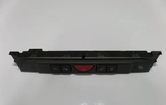 Land Rover Discovery 3 - LR3 Hazard light switch
