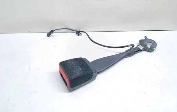 Audi Q7 4M Front seatbelt buckle 4M0857755D