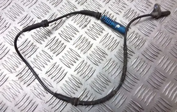 BMW 7 E65 E66 ABS brake wheel speed sensor 0265007592
