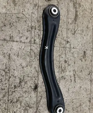 Mercedes-Benz R W251 Rear control arm