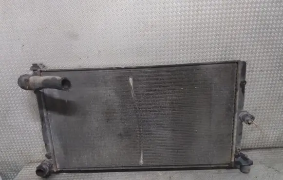 Seat Alhambra (Mk1) Coolant radiator 7M3121253G