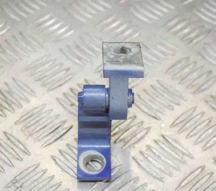 Skoda Octavia Mk3 (5E) Front door upper hinge 7N0831402A