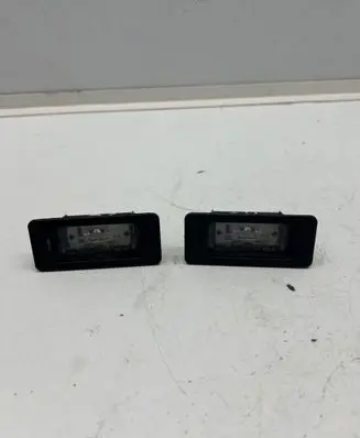 BMW 5 G30 G31 Number plate light 7410302 1749422234