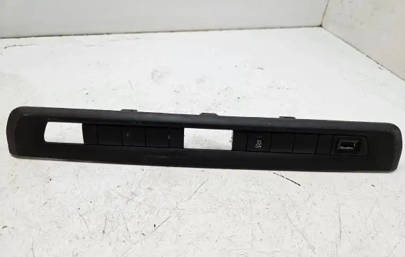 Peugeot Expert Other dashboard part 9811141877