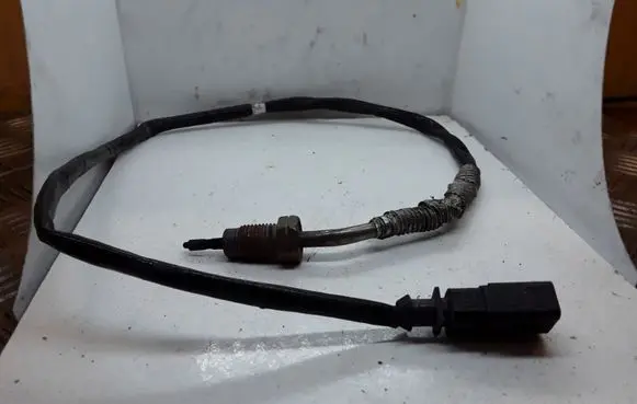 Volkswagen Golf VI Exhaust gas temperature sensor 03L906088 ZSB196670