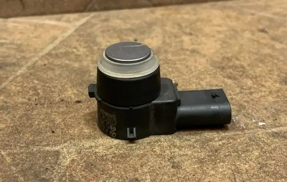 Mercedes-Benz E W212 Parking PDC sensor A2125420018
