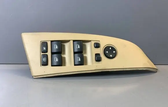 BMW 5 E60 E61 Front door window switch trim 6951920 MT30FF00026 06W30505