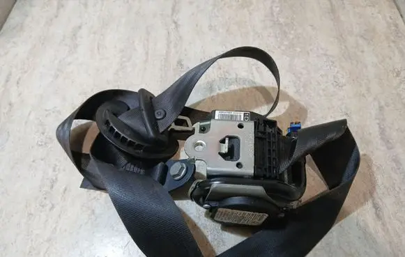Peugeot 508 Front seatbelt 96862979XX