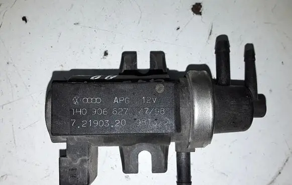 Volkswagen Golf IV Turbo solenoid valve 1H0906627