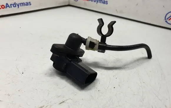 BMW 3 E90 E91 Air pressure sensor 8676835 11668676835 7566784