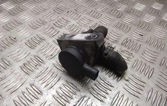 Audi A3 S3 A3 Sportback 8P Electric auxiliary coolant/water pump 1K0965561G