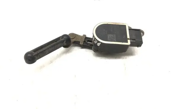 BMW 5 F10 F11 Air suspension front height level sensor 6784072 25916010