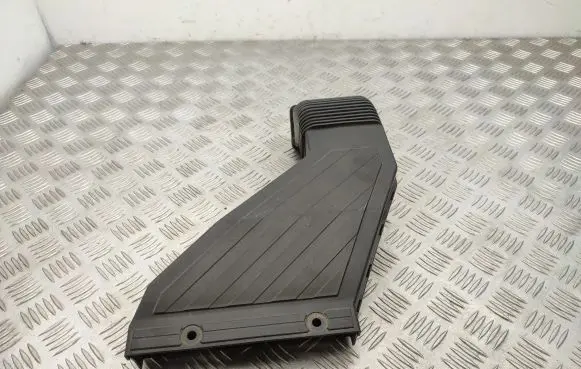 Hyundai Tucson TL Air intake duct part 28210D3100