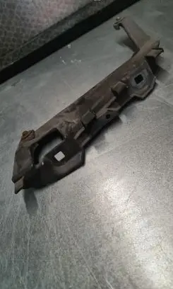 BMW 5 E39 Headlight/headlamp mounting bracket 15372300
