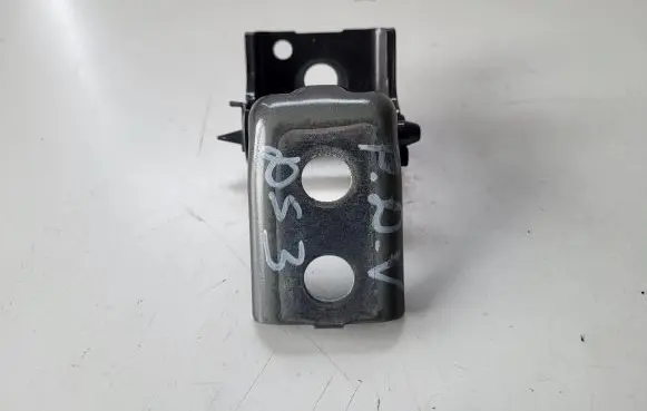 Citroen DS3 Front door upper hinge