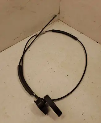 Dacia Sandero III Engine bonnet/hood lock release cable 