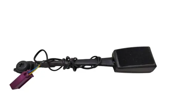 Ford Focus Front seatbelt buckle BM5161208 620392200A