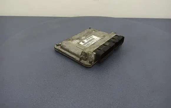 Skoda Octavia Mk2 (1Z) Engine control unit/module ECU 06A906033CL