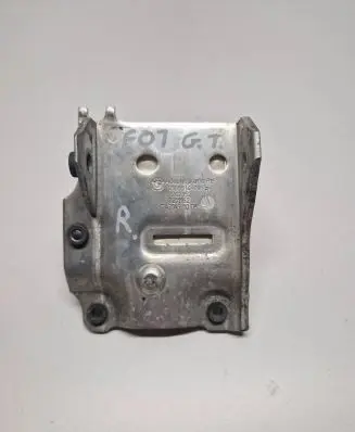 BMW 5 F10 F11 Radiator mount bracket 7207152 7186514 7211162