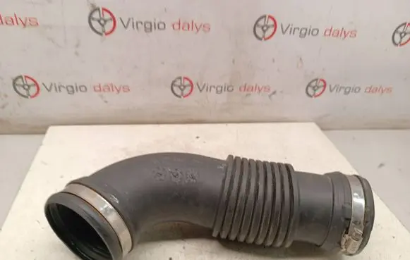 Renault Master III Engine coolant pipe/hose 165763705R