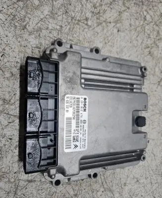 Citroen C5 Engine control unit/module 0281012478