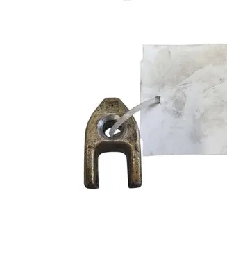 Renault Laguna III Fuel Injector clamp holder 