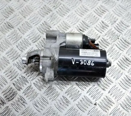 Audi A4 S4 B8 8K Starter motor 0001139020 03L911021E