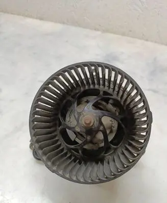 Volkswagen II LT Heater fan/blower 651586K
