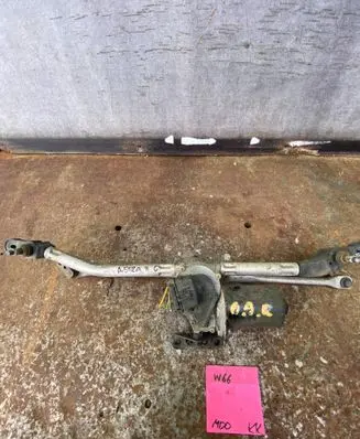 Opel Astra G Front wiper linkage and motor 404387