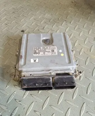 Mercedes-Benz Sprinter W906 Engine control unit/module A6461501877 0281014346