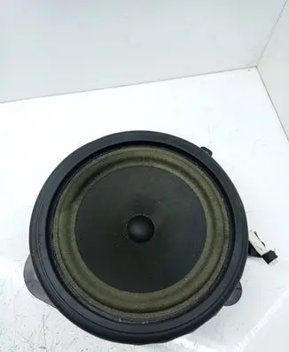Audi A3 S3 8P Front door speaker 8P0035411