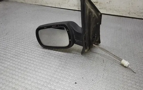 Ford Fiesta Coupe wind mirror (mechanical) 