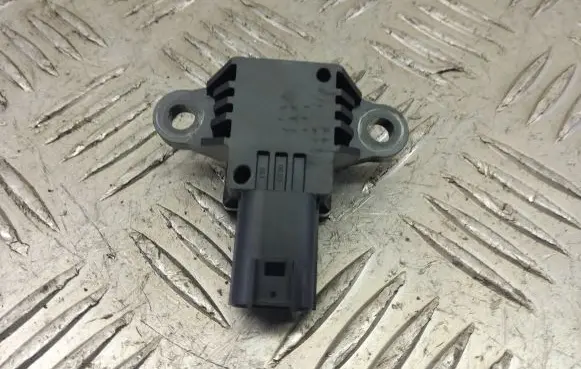 Land Rover Range Rover Sport L494 Airbag deployment crash/impact sensor CK5214C676AA V3A080NV7 VV9490919340A