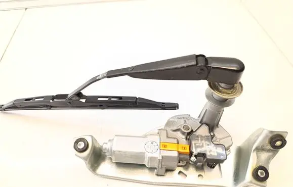 Honda CR-V Rear window wiper motor