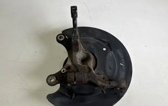 Ford Mustang V Front wheel hub AR333108