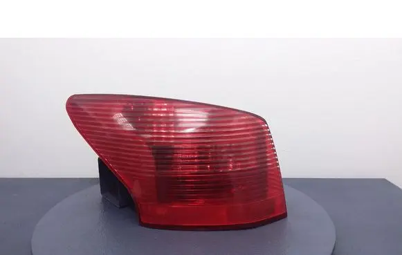 Peugeot 407 Rear/tail lights