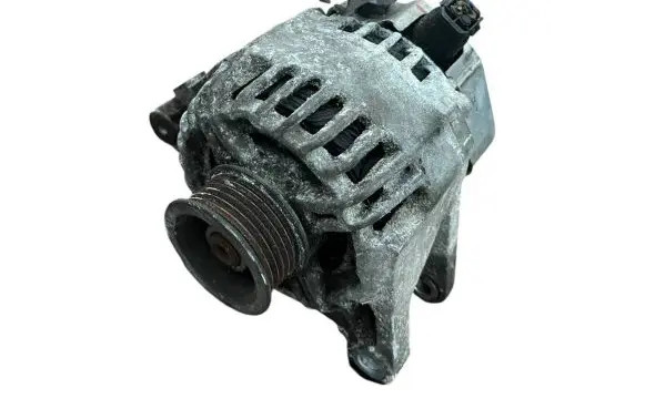 Toyota Corolla E120 E130 Generator/alternator 270600D170 D1151H 12U90A