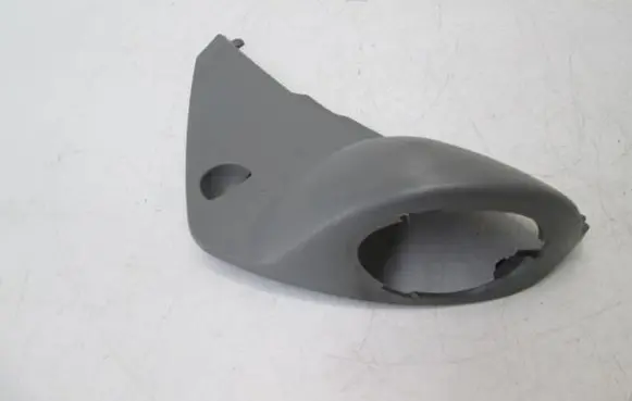 Opel Vivaro Dashboard lower bottom trim panel 